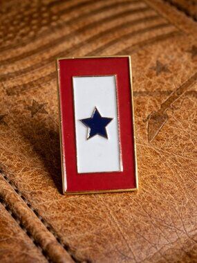 Blue Star Service Vintage Military Family Lapel Pin Tie Tack Brooch